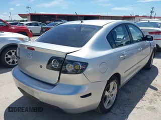 2006 Mazda 3 i with VIN JM1BK12F661525769, listed as a IAAI auction lot 42228014 with 174,907 mi miles and . Bid and sale history available at carsss.com. Image 4.