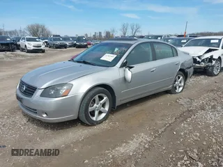 2005 Nissan Altima SE with VIN 1N4BL11E55C113650, listed as a IAAI auction lot 41781549 with 41,858 mi miles. Bid and sale history available at carsss.com. Image 2.