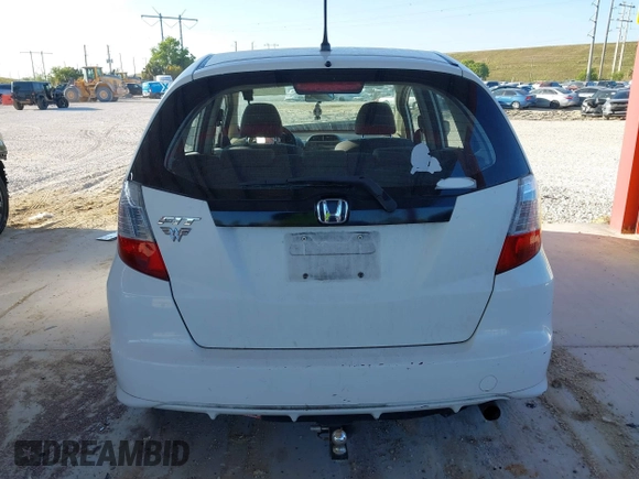2013 Honda Fit with VIN JHMGE8H37DC063550, listed as a IAAI auction lot 41786000 with 187,854 mi miles. Bid and sale history available at carsss.com. Image 17.