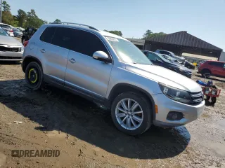 2012 Volkswagen Tiguan SEL with VIN WVGAV7AX4CW606067, listed as a Copart auction lot 55853675 with 185,118 mi miles and Clean Title. Bid and sale history available at DreamBid. Image 4.