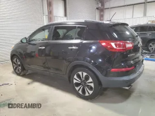 2011 Kia Sportage SX with VIN KNDPCCA60B7113516, listed as a Copart auction lot 83825714 with 113,406 mi miles and Salvage Title. Bid and sale history available at carsss.com. Image 2.
