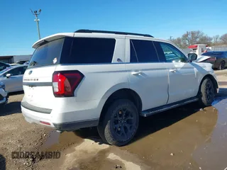 2022 Ford Expedition Timberline with VIN 1FMJU1RT0NEA35624, listed as a IAAI auction lot 41284527 with 22,992 mi miles. Bid and sale history available at carsss.com. Image 4.
