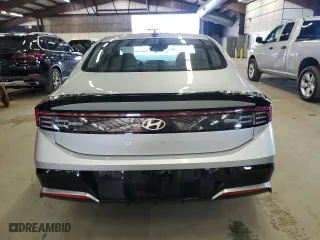 2025 Hyundai Sonata SEL with VIN KMHL64JA9SA456887, listed as a Copart auction lot 52689225 with 4,809 mi miles and Clean Title. Bid and sale history available at carsss.com. Image 6.