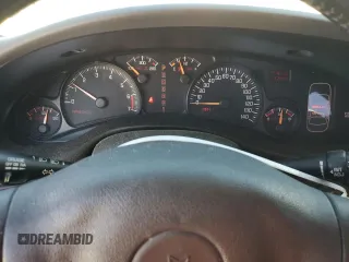 2003 Pontiac Bonneville SE z VIN 1G2HX54K534151957, wystawiony jako Copart lot #45339075 z przebiegiem 172 969 mil mil oraz Nie do naprawy • Non repairable. Historia ofert i sprzedaży dostępna na DreamBid. Obrazek 9.