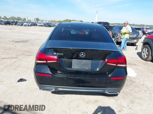2021 Mercedes-Benz A 220 with VIN W1K3G4EB1MJ254820, listed as a IAAI auction lot 40839947 with 49,313 mi miles and . Bid and sale history available at DreamBid. Image 16.