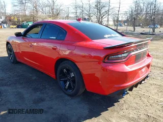 2016 Dodge Charger SXT with VIN 2C3CDXHG2GH350848, listed as a IAAI auction lot 41811927 with 98,016 mi miles and . Bid and sale history available at carsss.com. Image 3.