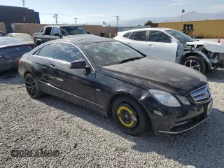 2012 Mercedes-Benz E 350 with VIN WDDKJ5KB5CF136570, listed as a Copart auction lot 62937825 with 145,825 mi miles and Clean title. Bid and sale history available at DreamBid. Image 4.