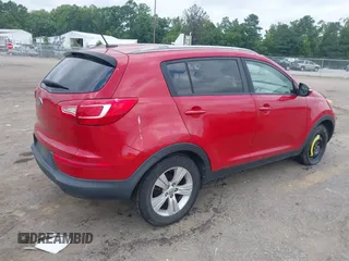 2013 Kia Sportage LX z VIN KNDPB3A20D7380934, wystawiony jako IAAI lot #42764553 z przebiegiem 203 688 mil mil oraz . Historia ofert i sprzedaży dostępna na DreamBid. Obrazek 4.
