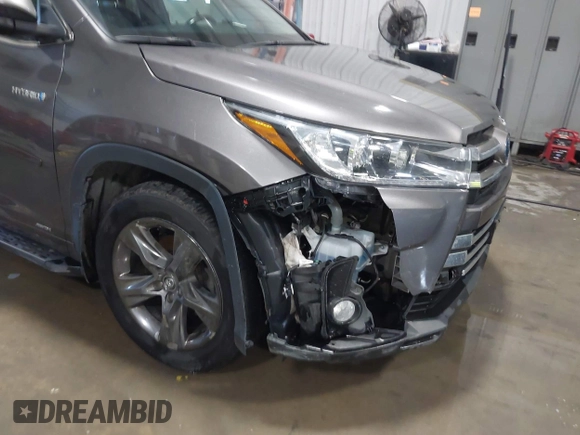 2018 Toyota Highlander Hybrid Limited с VIN 5TDDGRFH0JS039412, выставлен на аукционе IAAI как лот 41369168 с пробегом 106 724 миль миль и . История ставок и продаж доступна на DreamBid. Изображение 18.
