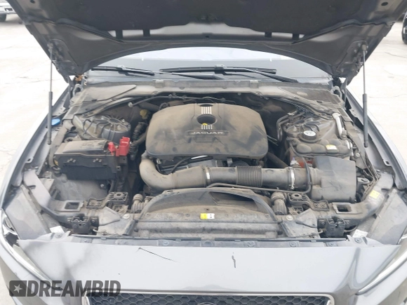 2017 Jaguar XE 25t Premium with VIN SAJAD4BG0HA975017, listed as a IAAI auction lot 41589536 with 40,136 mi miles. Bid and sale history available at carsss.com. Image 10.