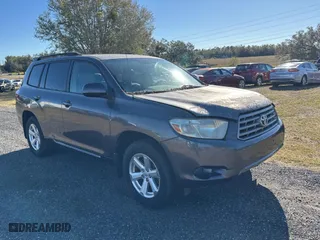 2009 Toyota Highlander with VIN JTEDS41A392074455, listed as a Copart auction lot 85041434 with 231,088 mi miles and Clean Title. Bid and sale history available at carsss.com. Image 1.