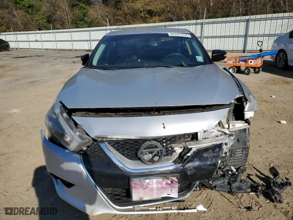 2017 Nissan Maxima SV with VIN 1N4AA6AP5HC443129, listed as a Copart auction lot 87247314 with 91,940 mi miles and Salvage Title. Bid and sale history available at carsss.com. Image 5.