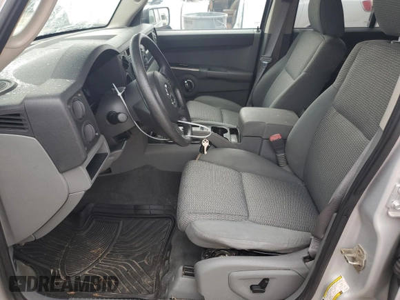 2006 Jeep Commander with VIN 1J8HG48KX6C195536, listed as a Copart auction lot 66568924 with 159,255 mi miles and Clean Title. Bid and sale history available at carsss.com. Image 7.