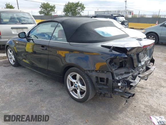 2013 BMW 1 Series 128i with VIN WBAUN1C54DVR01541, listed as a IAAI auction lot 42802640 with 119,881 mi miles and . Bid and sale history available at DreamBid. Image 3.