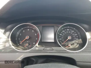 2015 Volkswagen GTI S z VIN 3VWTT7AU7FM062206, wystawiony jako Copart lot #58085615 z przebiegiem Nie podano mil oraz Szkoda całkowita • Salvage title. Historia ofert i sprzedaży dostępna na DreamBid. Obrazek 9.