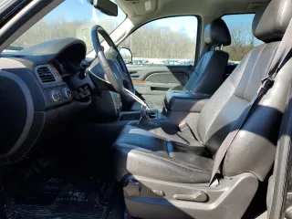 2013 GMC Yukon XL SLT with VIN 1GKS2KE71DR169079, listed as a Copart auction lot 47701385 with 280,893 mi miles and Clean Title. Bid and sale history available at carsss.com. Image 7.