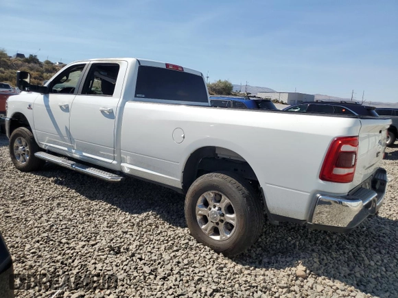 2022 Ram 2500 Big Horn z VIN 3C6UR5JL0NG271552, wystawiony jako Copart lot #61086084 z przebiegiem Nie podano mil oraz Szkoda całkowita • Salvage title. Historia ofert i sprzedaży dostępna na DreamBid. Obrazek 2.