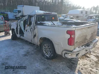 2019 Chevrolet Silverado 1500 RST with VIN 1GCRYEEDXKZ273955, listed as a IAAI auction lot 41211019 with Not Provided miles and . Bid and sale history available at DreamBid. Image 3.