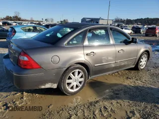 2005 Ford Five Hundred Limited with VIN 1FAFP25125G104464, listed as a Copart auction lot 84742674 with 234,363 mi miles and Salvage Title. Bid and sale history available at carsss.com. Image 3.