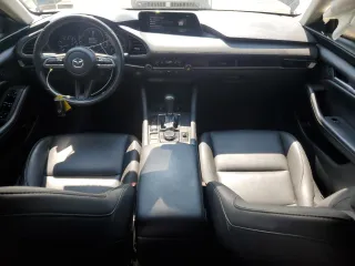 2020 Mazda 3 Select z VIN 3MZBPBCM7LM125977, wystawiony jako Copart lot #59440065 z przebiegiem 86 458 mil mil oraz Szkoda całkowita • Salvage title. Historia ofert i sprzedaży dostępna na DreamBid. Obrazek 8.