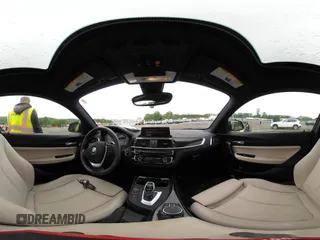 2020 BMW 2 Series 230i xDrive z VIN WBA2J3C02L7E63806, wystawiony jako IAAI lot #42270821 z przebiegiem 28 277 mil mil oraz . Historia ofert i sprzedaży dostępna na DreamBid. Obrazek 19.