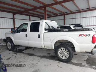 2015 Ford F-250 Lariat with VIN 1FT7W2B62FED25206, listed as a IAAI auction lot 42633364 with 199,283 mi miles and . Bid and sale history available at DreamBid. Image 14.