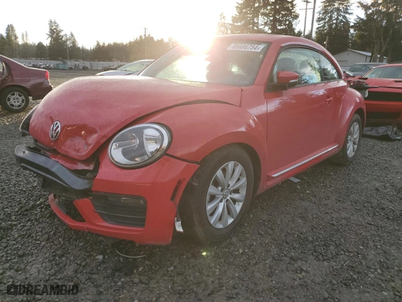 2019 Volkswagen Beetle S with VIN 3VWFD7AT6KM709660, listed as a Copart auction lot 85686754 with 0 mi miles and Salvage Title. Bid and sale history available at carsss.com. Image 1.