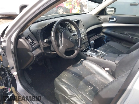 2015 Infiniti Q40 with VIN JN1CV6AR5FM523503, listed as a IAAI auction lot 40580885 with 103,705 mi miles and . Bid and sale history available at DreamBid. Image 5.