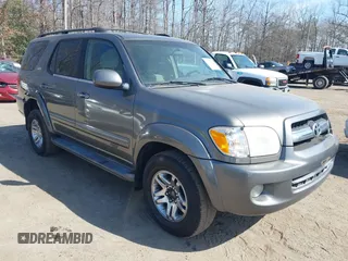 2005 Toyota Sequoia SR5 with VIN 5TDBT44A05S245220, listed as a IAAI auction lot 41674349 with 112,000 mi miles and . Bid and sale history available at DreamBid. Image 1.