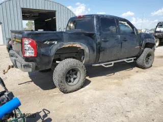 2007 Chevrolet Silverado 1500 LTZ with VIN 2GCFK13Y271592835, listed as a Copart auction lot 69279334 with 177,291 mi miles and Salvage Title. Bid and sale history available at carsss.com. Image 3.