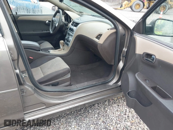 2011 Chevrolet Malibu 1LS with VIN 1G1ZB5E19BF154537, listed as a IAAI auction lot 41913091 with 160,987 mi miles and . Bid and sale history available at DreamBid. Image 5.