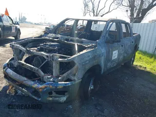 2022 Ram 2500 Tradesman with VIN 3C6UR5CL8NG125686, listed as a IAAI auction lot 41300024 with 1 mi miles. Bid and sale history available at carsss.com. Image 2.