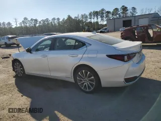 2021 Lexus ES with VIN 58ADA1C18MU008925, listed as a Copart auction lot 43796795 with 54,068 mi miles and Salvage Title. Bid and sale history available at carsss.com. Image 2.