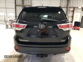 2016 Toyota Highlander XLE with VIN 5TDKKRFH7GS504721, listed as a Copart auction lot 48159524 with 163,737 mi miles and Salvage title. Bid and sale history available at DreamBid. Image 6.