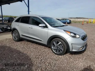 2017 Kia Niro Touring with VIN KNDCE3LC2H5038009, listed as a Copart auction lot 56413204 with 103,656 mi miles and Salvage Title. Bid and sale history available at carsss.com. Image 4.
