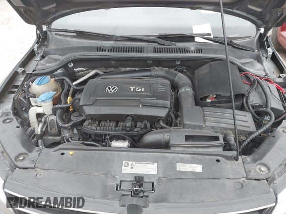 2015 Volkswagen Jetta SE с VIN 3VWD17AJ7FM414183, выставлен на аукционе IAAI как лот 41643633 с пробегом 169 145 миль миль и . История ставок и продаж доступна на DreamBid. Изображение 10.