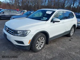 2018 Volkswagen Tiguan SEL with VIN 3VV2B7AX9JM134884, listed as a IAAI auction lot 41181294 with 130,350 mi miles. Bid and sale history available at carsss.com. Image 2.