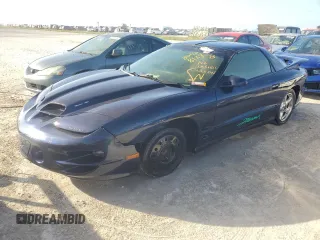 2001 Pontiac Firebird Formula z VIN 2G2FV22G812120764, wystawiony jako Copart lot #80468124 z przebiegiem Nie podano mil oraz Nie do naprawy. Historia ofert i sprzedaży dostępna na DreamBid. Obrazek 1.