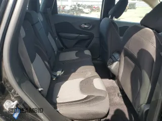 2017 Jeep Cherokee Altitude z VIN 1C4PJLAB0HW541068, wystawiony jako Copart lot #48592485 z przebiegiem 73 792 mil mil oraz Szkoda całkowita • Salvage title. Historia ofert i sprzedaży dostępna na DreamBid. Obrazek 12.