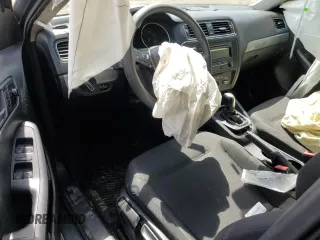 2015 Volkswagen Jetta SE с VIN 3VWD17AJ1FM245438, выставлен на аукционе Copart как лот 58515485 с пробегом 117 796 миль миль и Списание • Salvage title. История ставок и продаж доступна на DreamBid. Изображение 8.