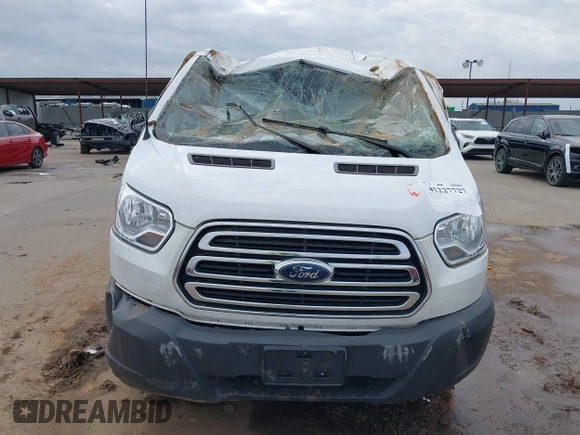 2018 Ford Transit Passenger XL с VIN 1FBZX2YG5JKB15655, выставлен на аукционе IAAI как лот 41227727 с пробегом 107 291 миль миль и . История ставок и продаж доступна на DreamBid. Изображение 6.
