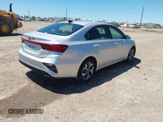 2019 Kia Forte LXS with VIN 3KPF24AD0KE091066, listed as a IAAI auction lot 42256206 with 82,716 mi miles and . Bid and sale history available at DreamBid. Image 4.