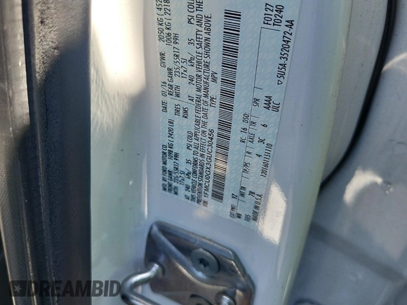 2016 Ford Escape SE z VIN 1FMCU0GX3GUC30456, wystawiony jako IAAI lot #42387320 z przebiegiem 99 033 mil mil oraz . Historia ofert i sprzedaży dostępna na DreamBid. Obrazek 6.