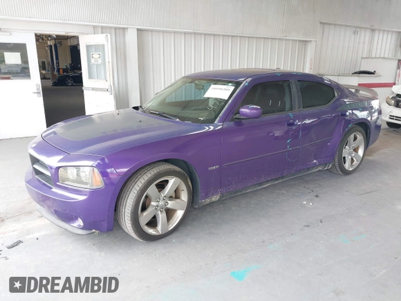 2007 Dodge Charger R/T with VIN 2B3KA53H77H886846, listed as a IAAI auction lot 39950209 with 161,170 mi miles and . Bid and sale history available at carsss.com. Image 2.