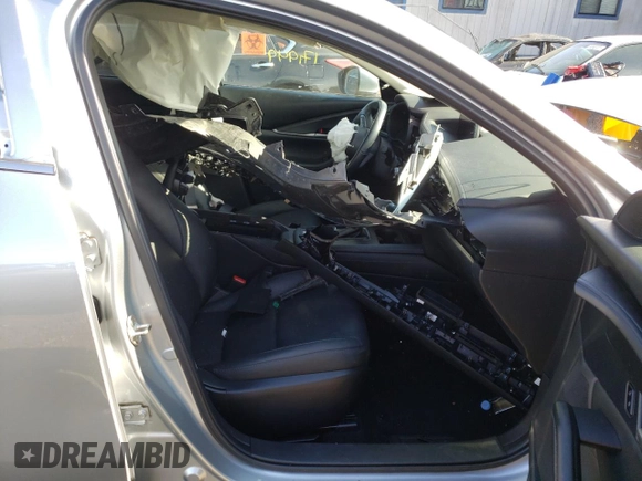 2021 Mazda CX-30 Select with VIN 3MVDMBBL2MM241164, listed as a Copart auction lot 69793521 with 17,949 mi miles and Salvage title. Bid and sale history available at DreamBid. Image 5.