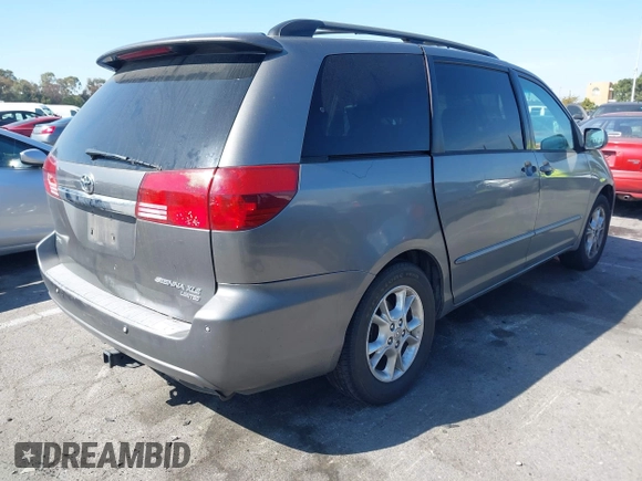 2005 Toyota Sienna XLE with VIN 5TDZA22C55S296645, listed as a IAAI auction lot 42017952 with 238,212 mi miles and . Bid and sale history available at DreamBid. Image 4.