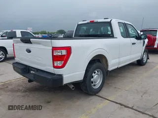 2022 Ford F-150 XL z VIN 1FTEX1CB1NKD70793, wystawiony jako IAAI lot #42189042 z przebiegiem 12 339 mil mil oraz . Historia ofert i sprzedaży dostępna na DreamBid. Obrazek 4.