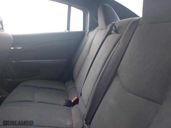 2013 Chrysler 200 Touring with VIN 1C3CCBBB6DN696200, listed as a IAAI auction lot 41994028 with 177,610 mi miles. Bid and sale history available at carsss.com. Image 8.
