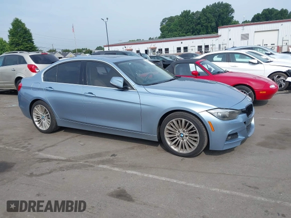 2014 BMW 3 Series 328i z VIN WBA3A5G5XENP31728, wystawiony jako IAAI lot #42446341 z przebiegiem 134 141 mil mil oraz . Historia ofert i sprzedaży dostępna na DreamBid. Obrazek 13.