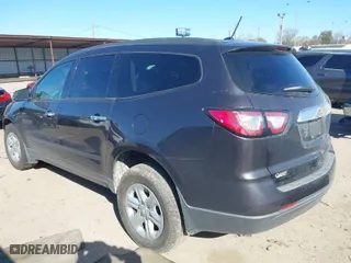 2014 Chevrolet Traverse LS with VIN 1GNKRFKD0EJ258058, listed as a IAAI auction lot 41725120 with 147,588 mi miles. Bid and sale history available at carsss.com. Image 3.